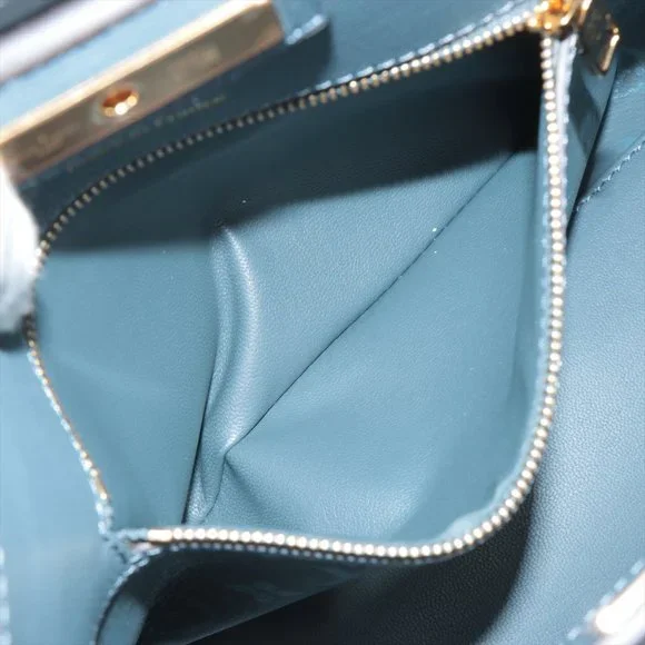 Louis Vuitton City Steamer MM M21249 2023 - Picture 10 of 12